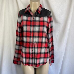 🍂 Red Black Grey Plaid Button Down Shirt Faux Leather Shoulder Panel Forever 21